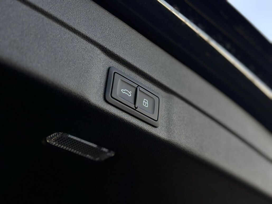 AUDI A6-AVANT