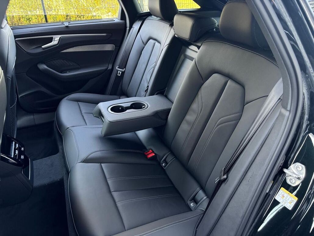 AUDI A6-AVANT