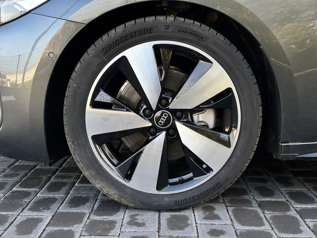 AUDI A5-AVANT