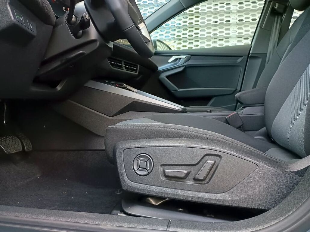 AUDI A3-SPORTBACK