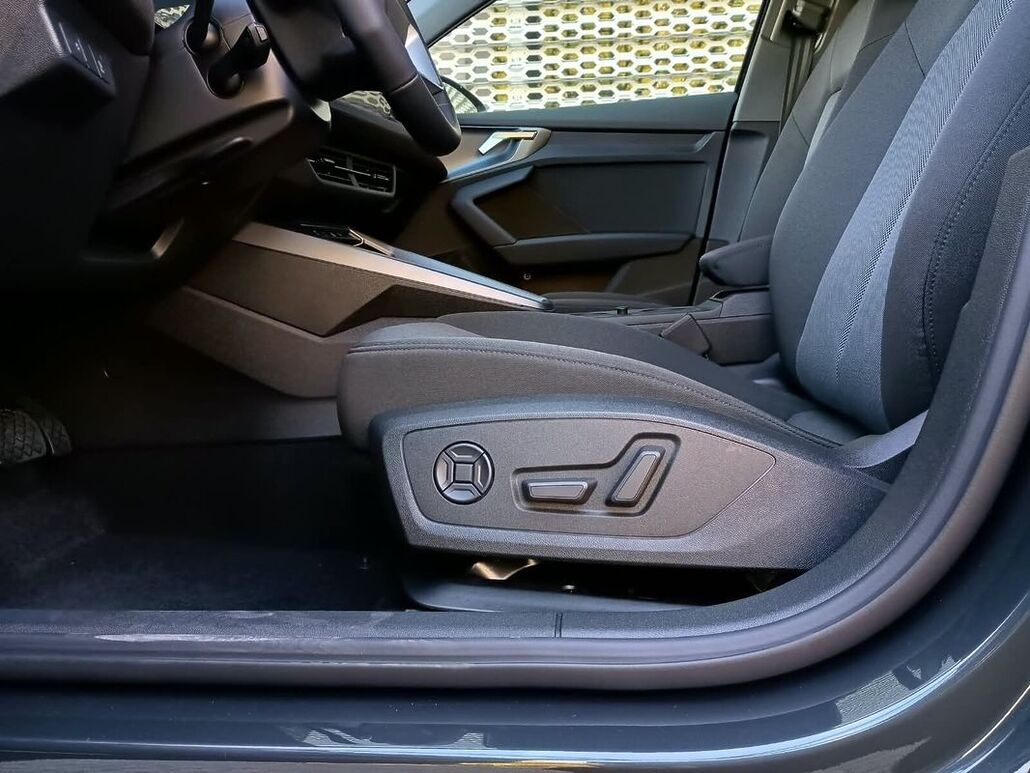 AUDI A3-SPORTBACK