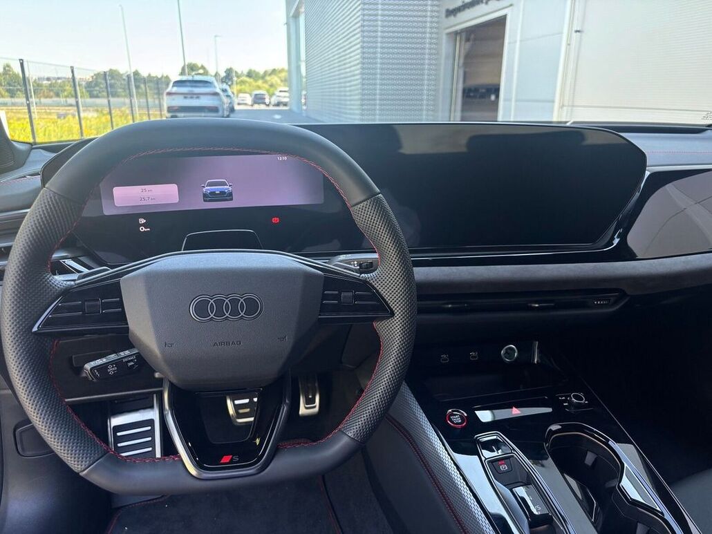 AUDI A5-LIMOUSINE