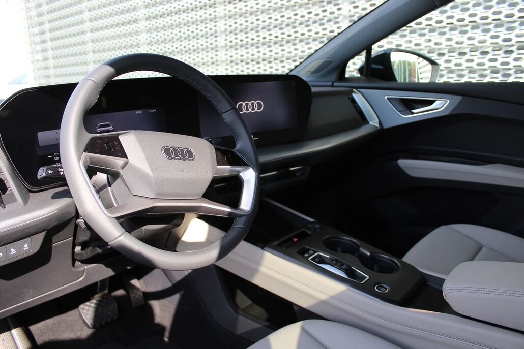 AUDI Q4-SPORTBACK E Tron 45.82kwh S-Line