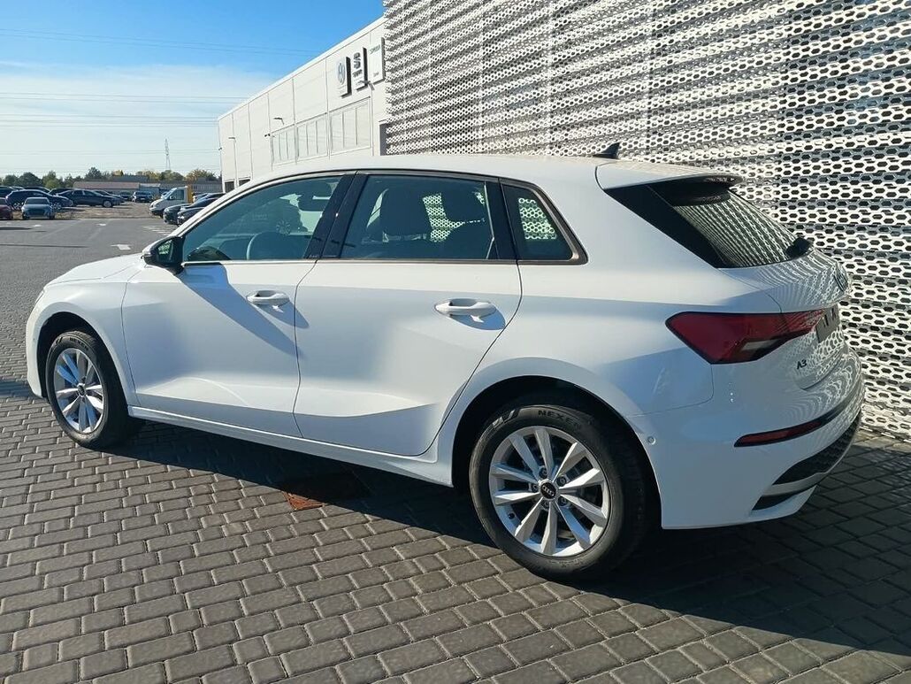 AUDI A3-SPORTBACK
