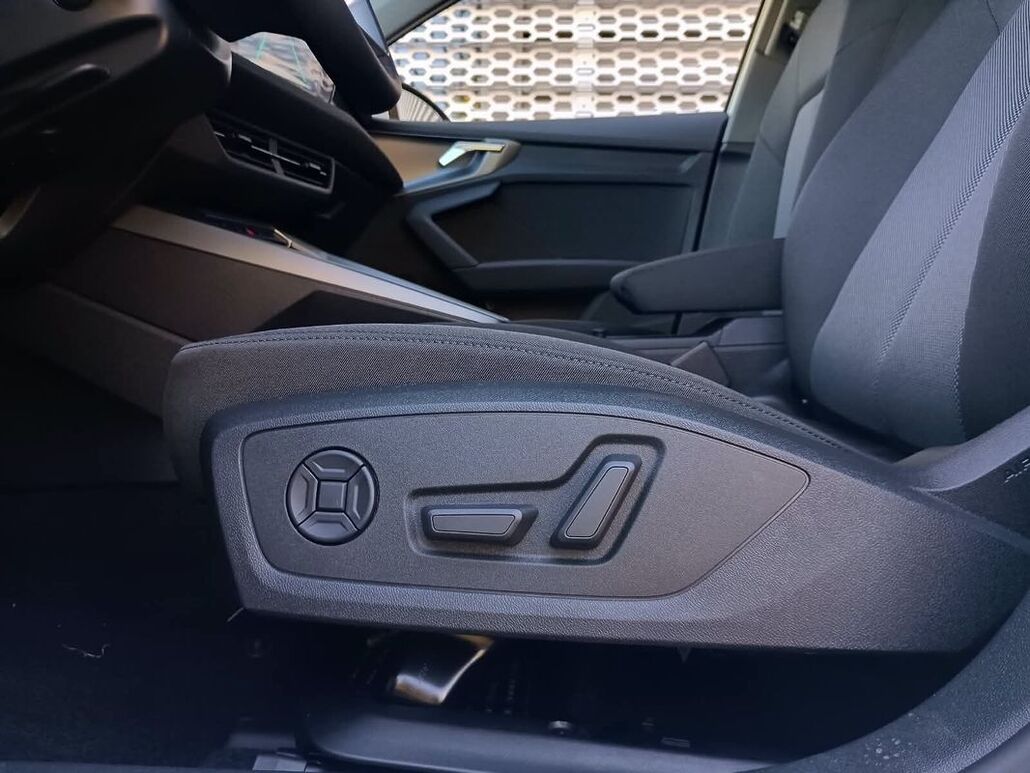 AUDI A3-SPORTBACK