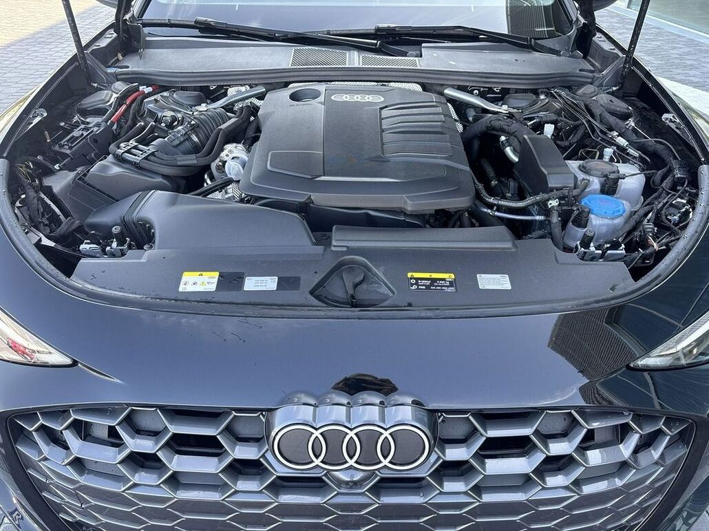 AUDI A6-LIMOUSINE