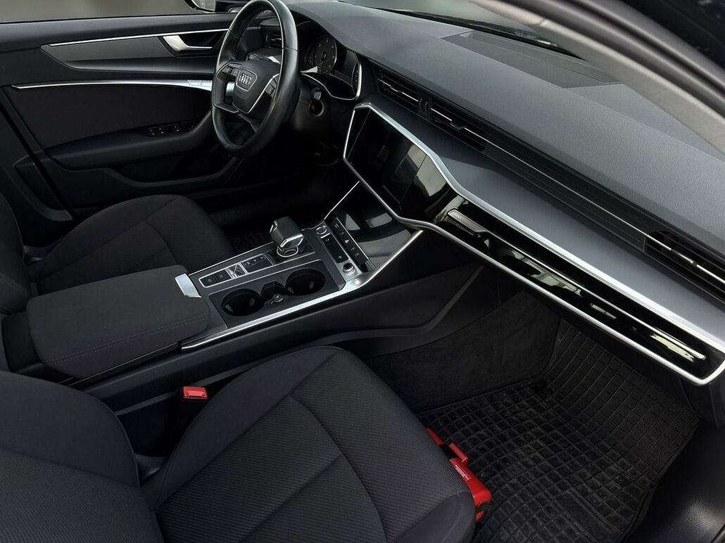 AUDI A6-LIMOUSINE