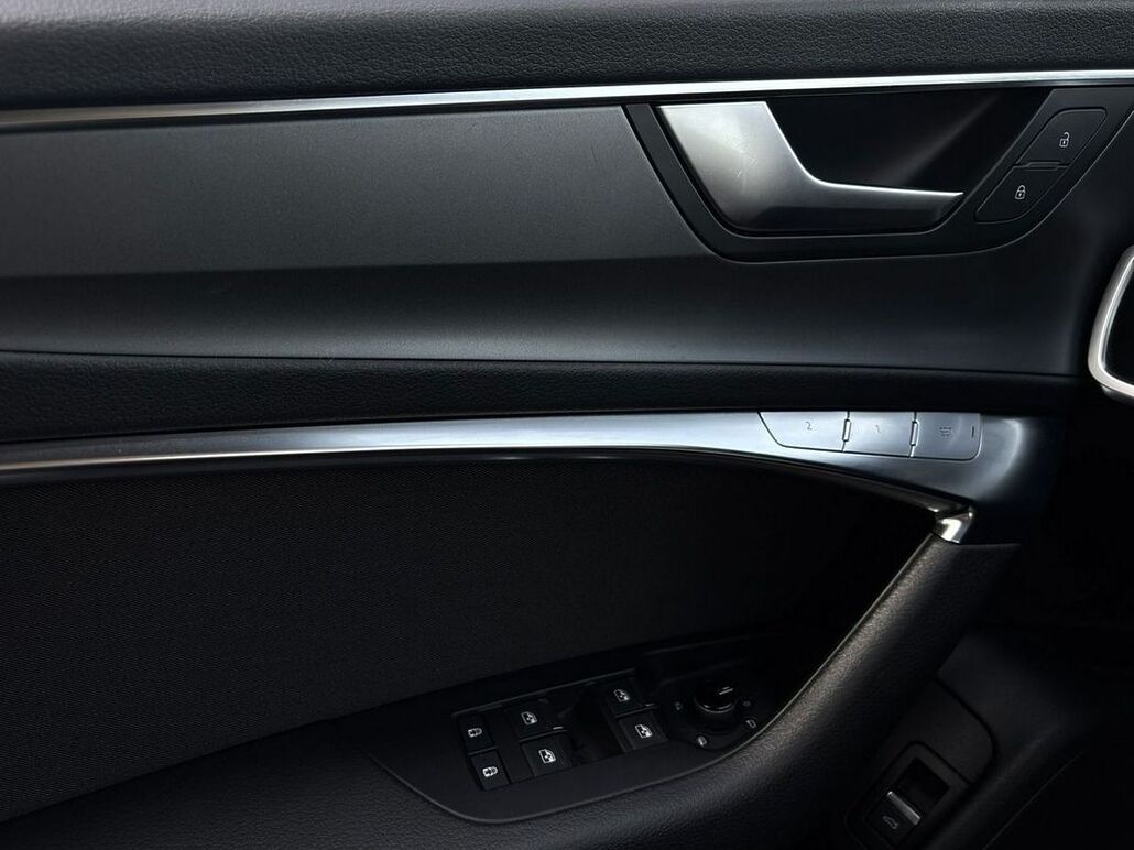 AUDI A6-LIMOUSINE