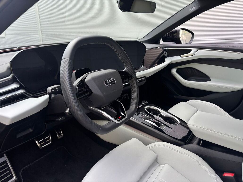 AUDI A6-LIMOUSINE