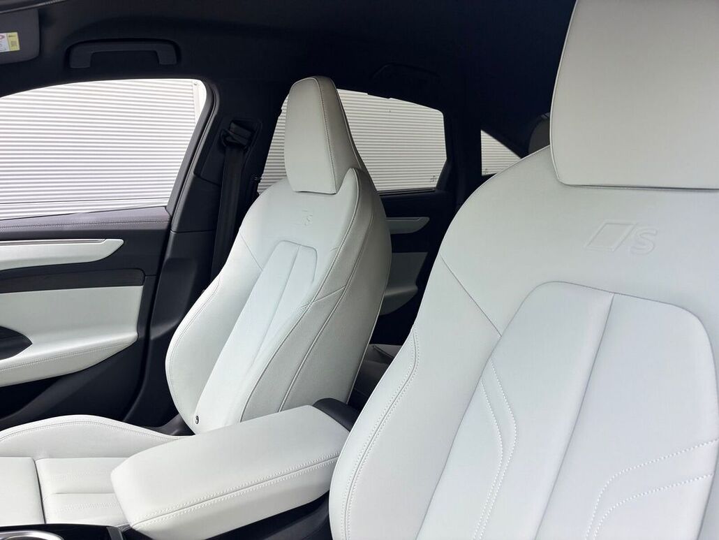 AUDI A6-LIMOUSINE