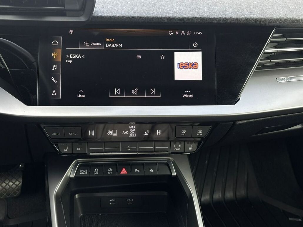 AUDI A3-LIMOUSINE