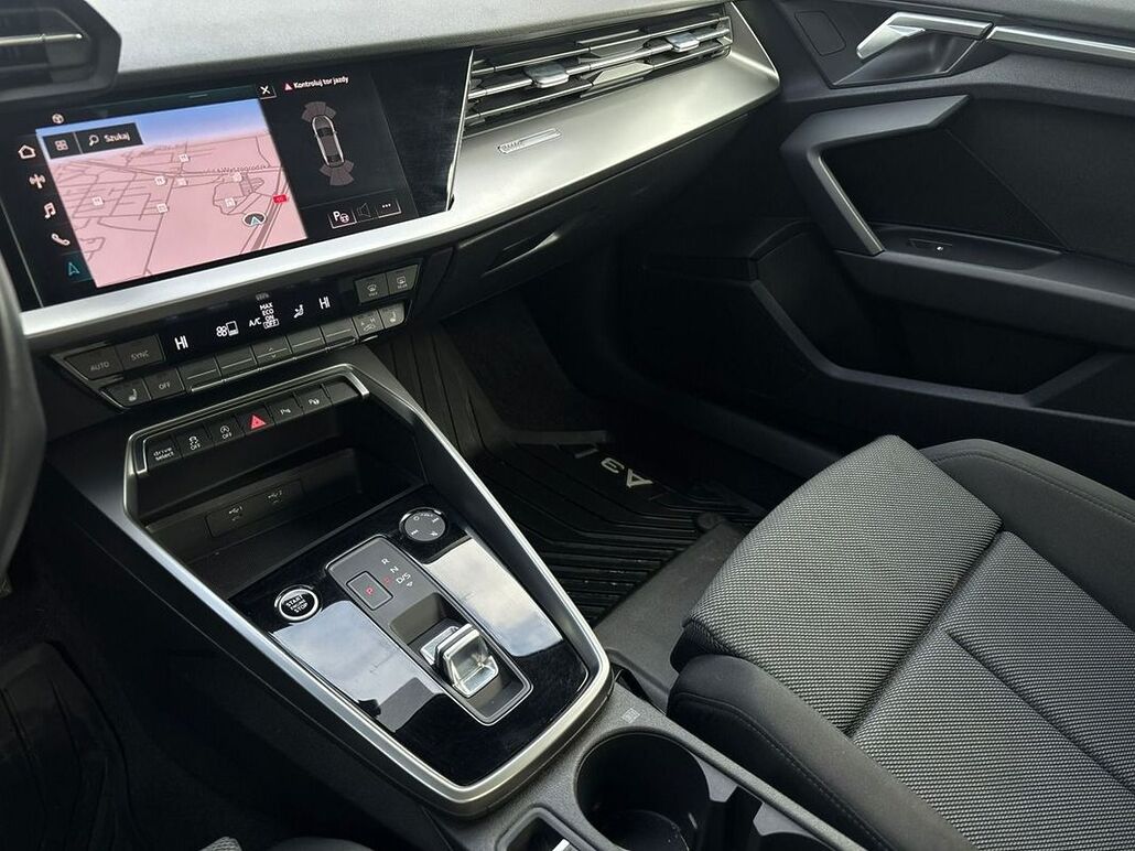 AUDI A3-LIMOUSINE