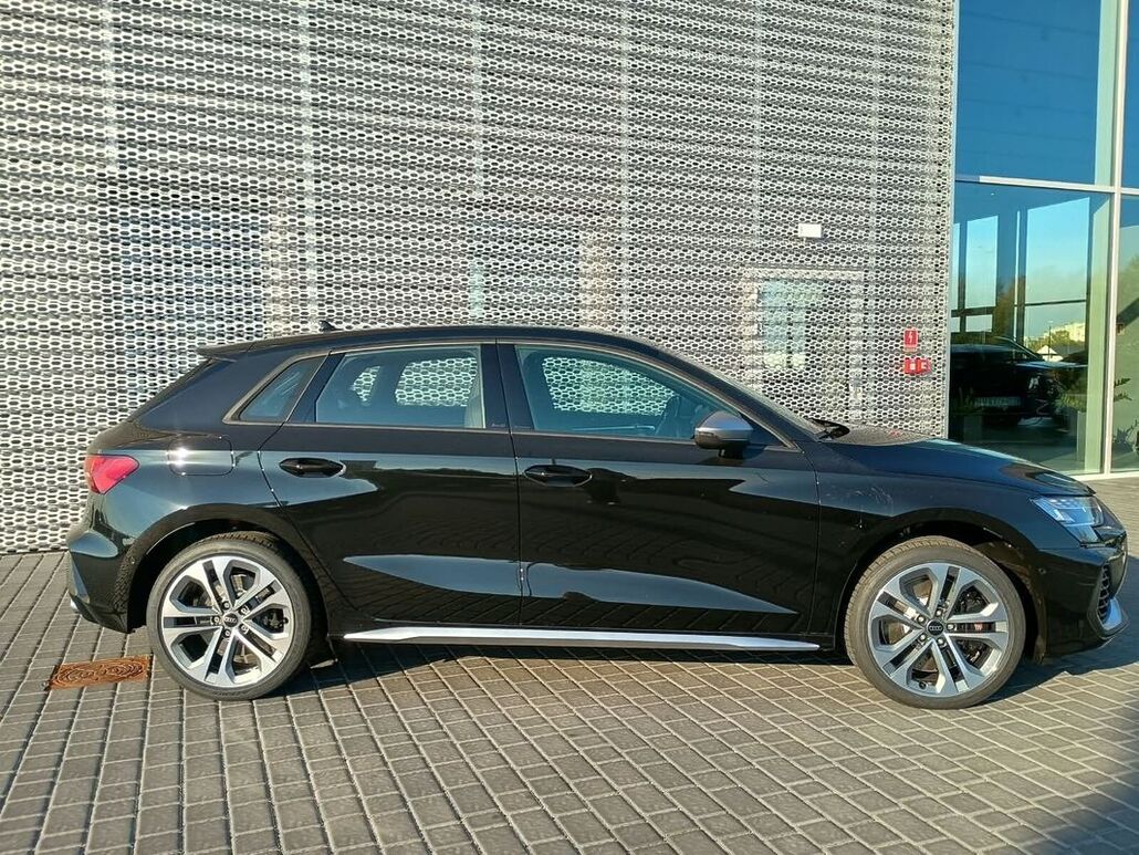 AUDI S3-SPORTBACK