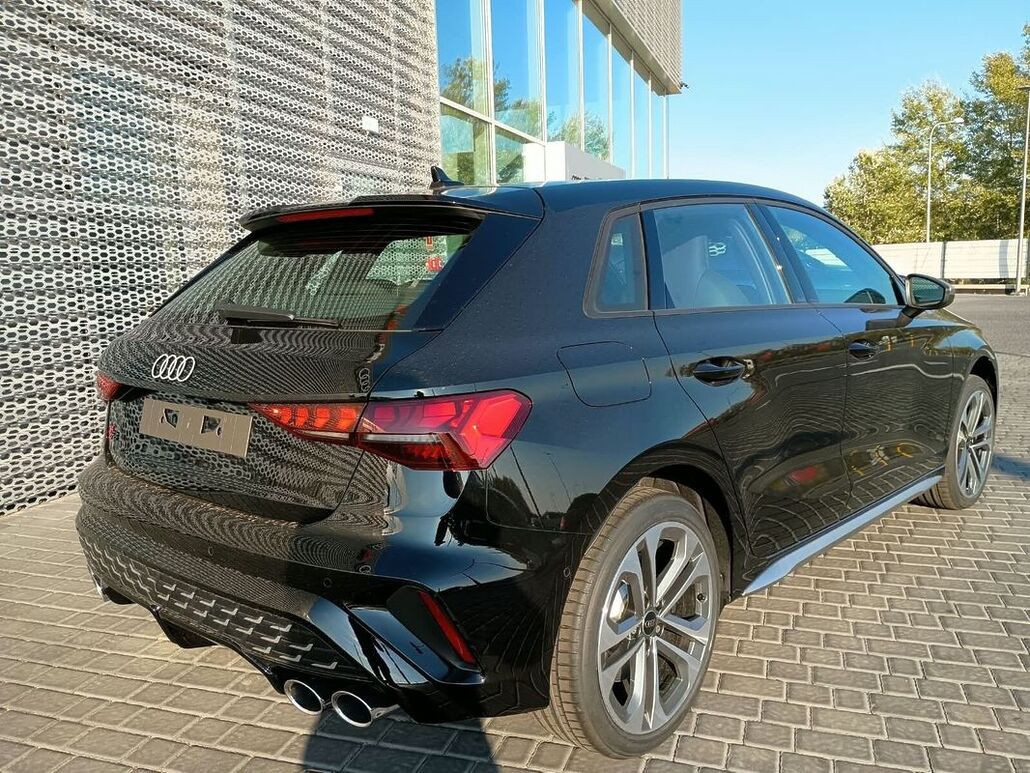 AUDI S3-SPORTBACK