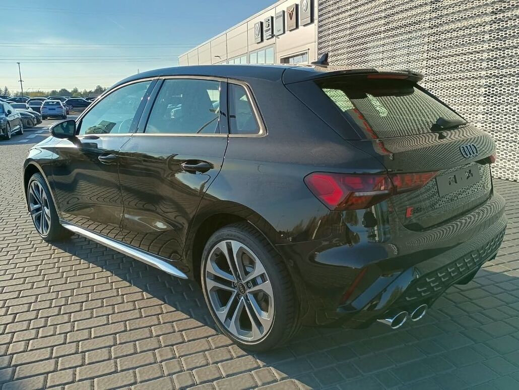 AUDI S3-SPORTBACK