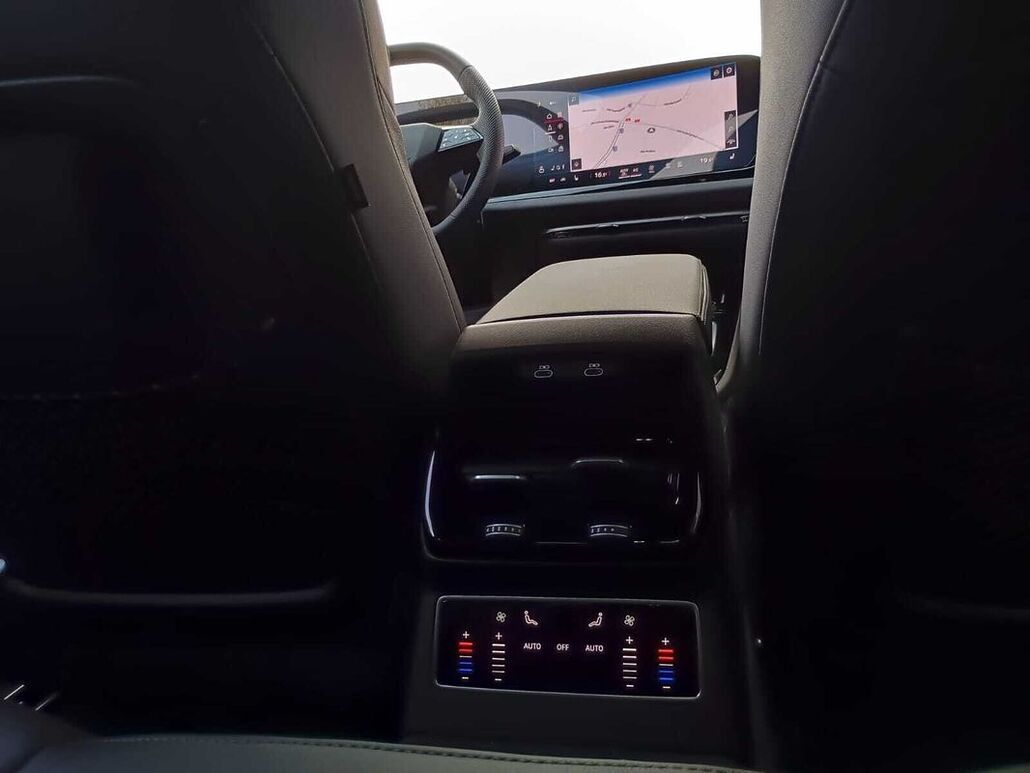 AUDI A6-LIMOUSINE