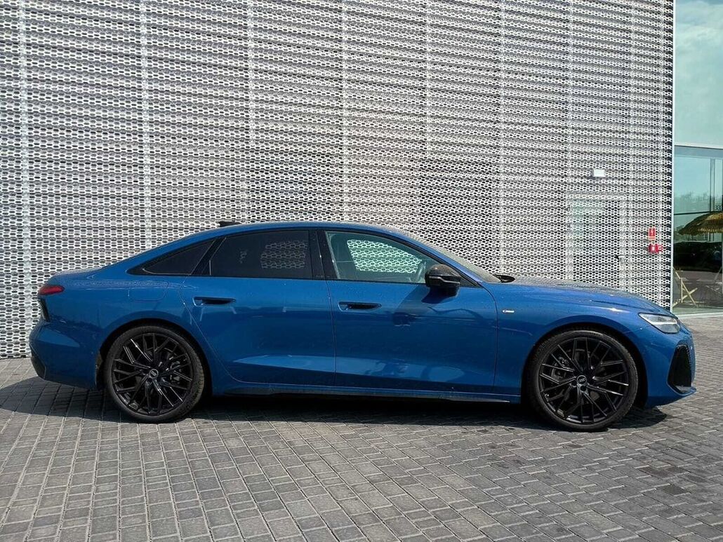 AUDI A6-LIMOUSINE